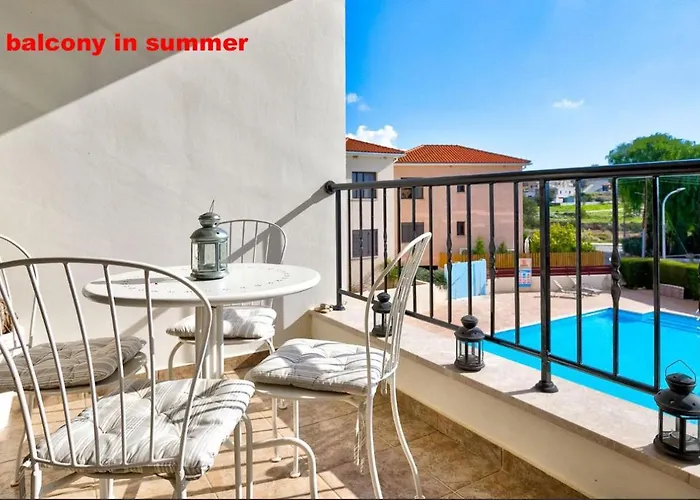 Spacious Contemporary Appartement